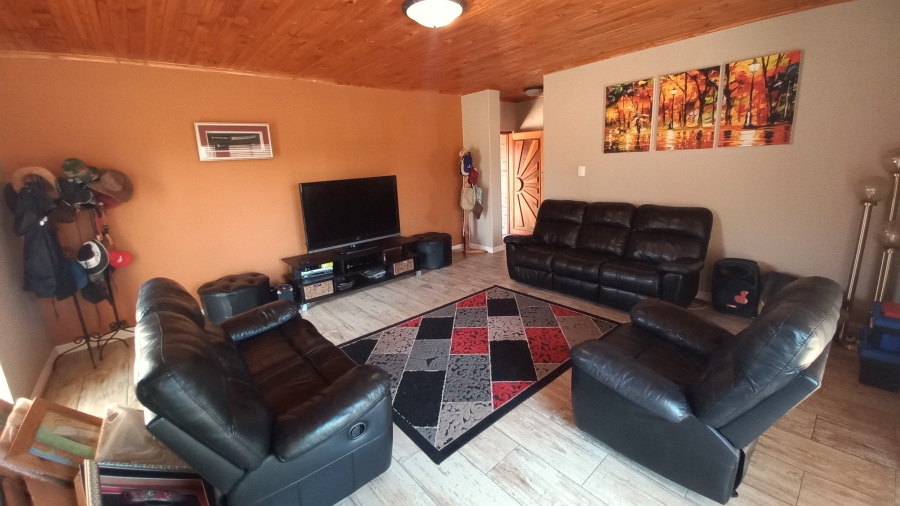 4 Bedroom Property for Sale in Vredenburg Western Cape